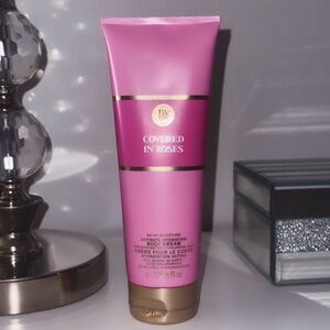 COVERED IN ROSES 🌹🩷 B&B UNUSED BODY LOTION